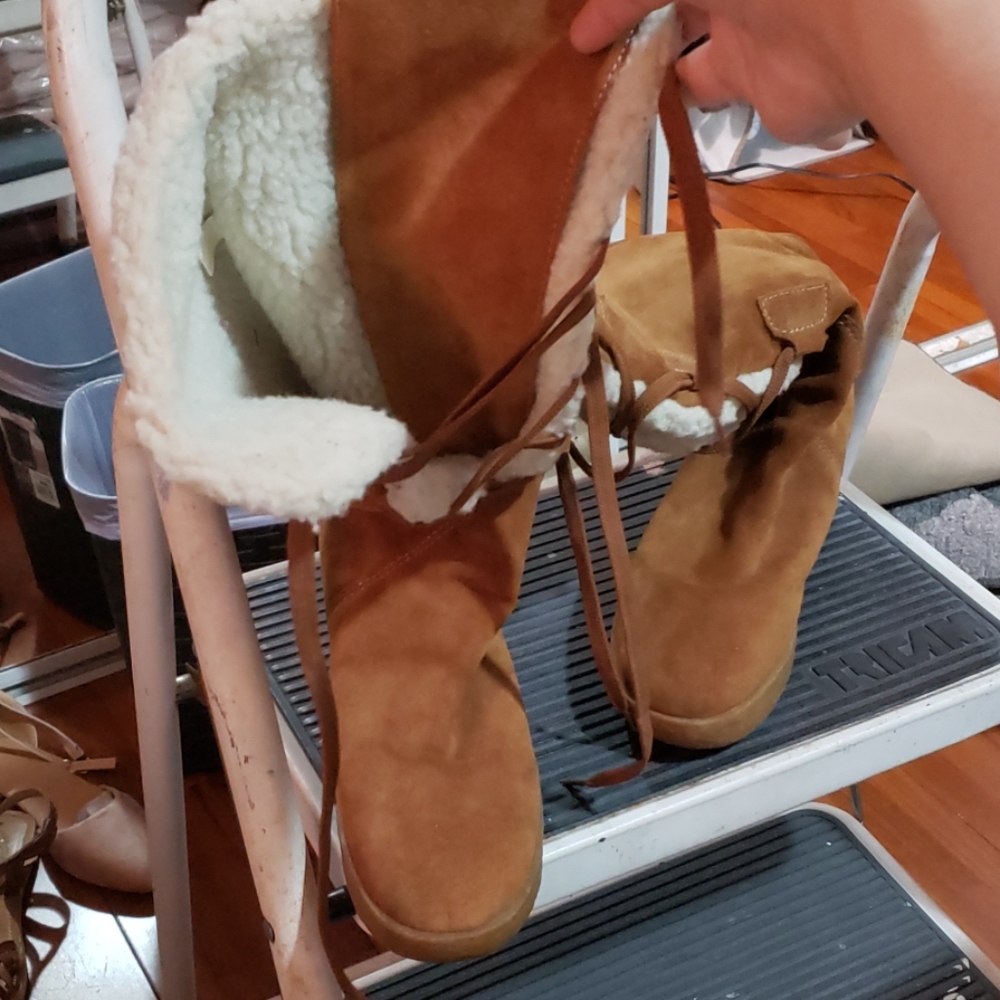 Michael Kors Winter Boots Size 7 - Picture 5 of 5